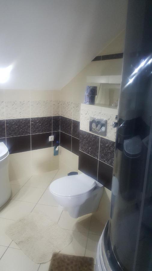 Apartman Zlata Rybka Podhajska Luaran gambar