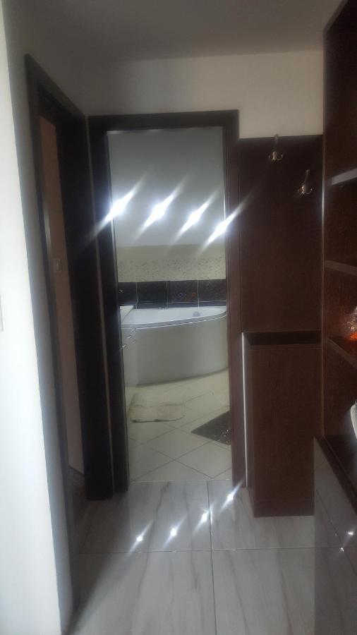 Apartman Zlata Rybka Podhajska Luaran gambar
